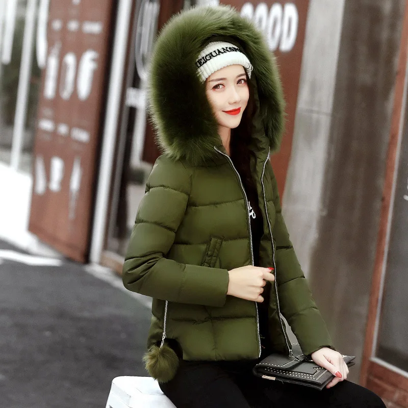 

Raccoon Fur hat decoration is perfect for women's slim cotton coat short thick windproof winter jackets for women Cotton coat