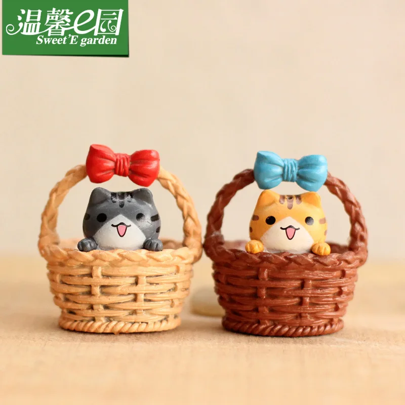 

4 Pcs Flat Bottomed Bamboo Basket Moss Micro Landscape Ornaments Dolls Meat and Meat Accessories DIY Miniature Figurines