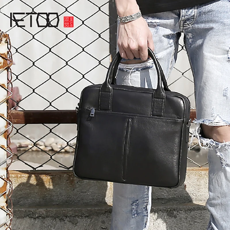 

AETOO Handbag man single shoulder bag male leather business small Baotou layer cowhide casual carry briefcase