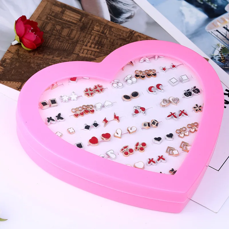 stud earring r