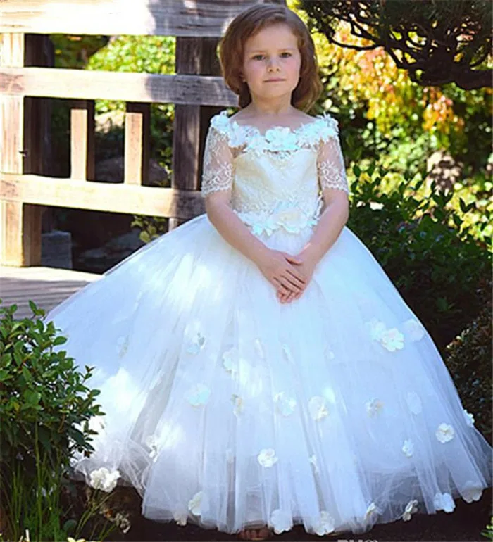 Kant 3D Applique Bloem Meisje Jurken voor Bruiloft Eerste Communie Jurken Puffy Tulle Kids Pageant Jurken Wit/Ivoor Size2-16Y Kant 3D Applique Bloem Meisje Jurken voor Bruiloft Eerste Communie Jurken Puffy Tulle Kids Pageant Jurken Wit/Ivoor Size2-16Y