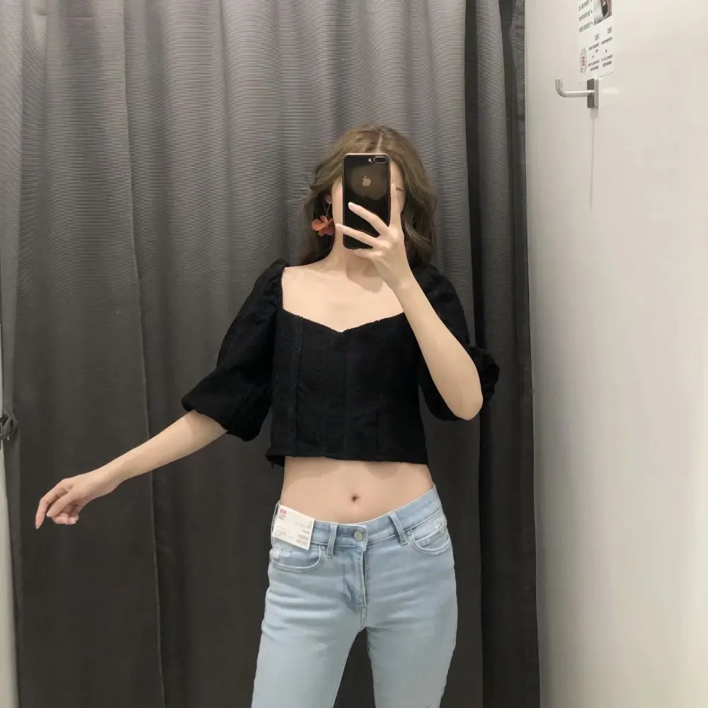  (47)