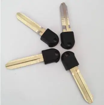 Toyota Prius smart key blade