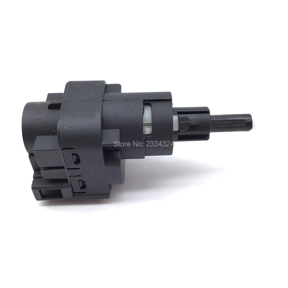 

Brake Light Switch Lamp Switch For Audi A3 R8 Seat Altea Cordoba Ibiza Leon Toledo Skoda Fabia Octavia VW Caddy Golf Jetta Polo