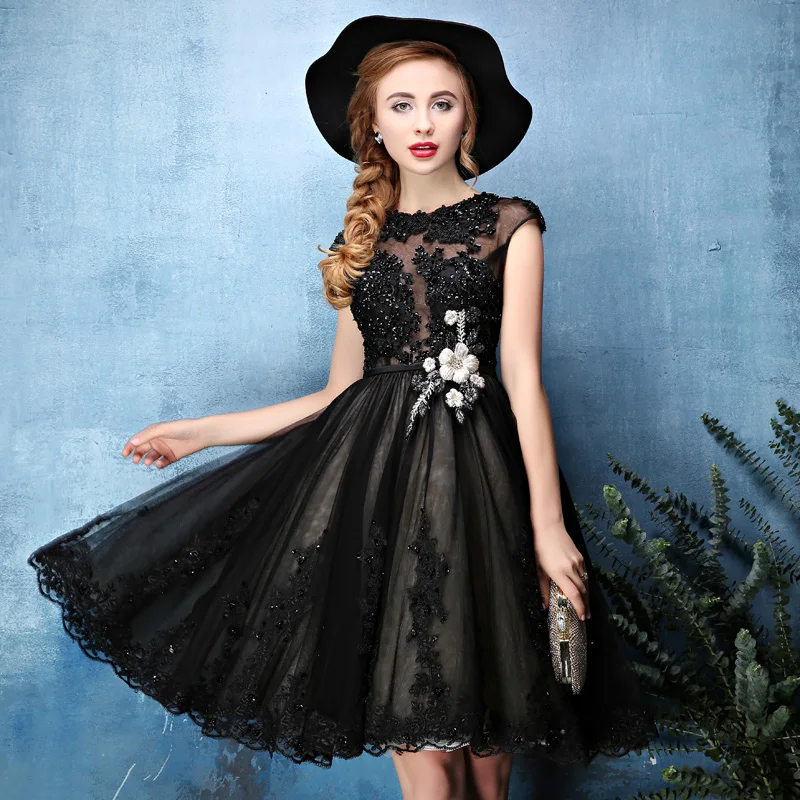 Attractive Black Beaded Lace Tulle Knee Length Homecoming Dresses 2017