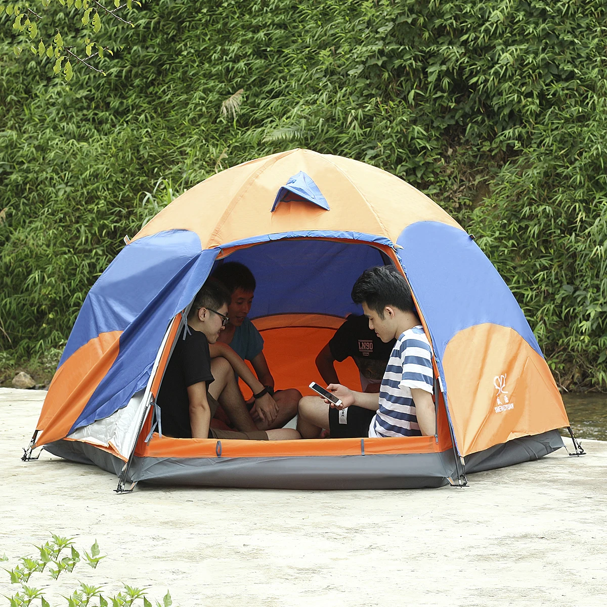 

Outdoor 5-8 Persons Big Large Tent Sunshade Double Layer Sun Shelter Rainproof Anti-UV Shed Camping Hiking Travel Tent