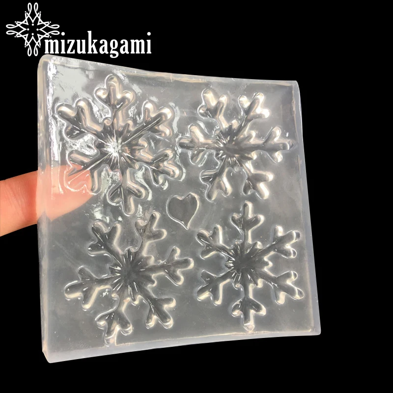 

1PCS UV Resin Jewelry Liquid Silicone Christmas Snowflake Charms Resin Molds For DIY hair Decoration Accessories Epoxy Mold