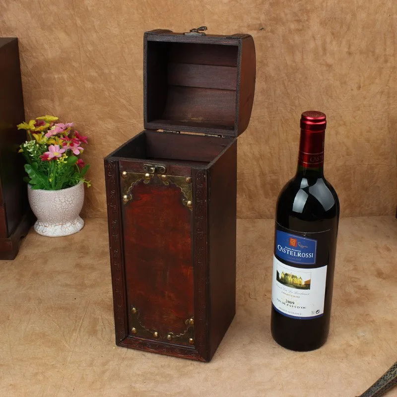 Antique Old Style Red Wine Gift Box Retro Wine Storage Gift Case with Lock 