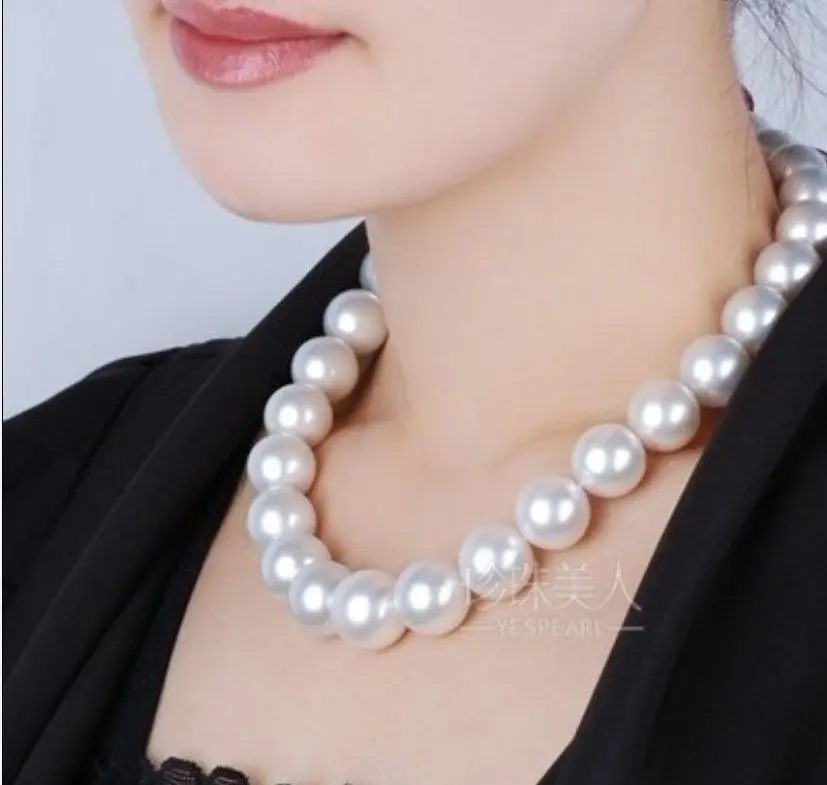 

Free Shipping >>>>>STUNNING 18"12 MM NATURAL SOUTH SEA GENUINE WHITE ROUND PEARL NECKLACE