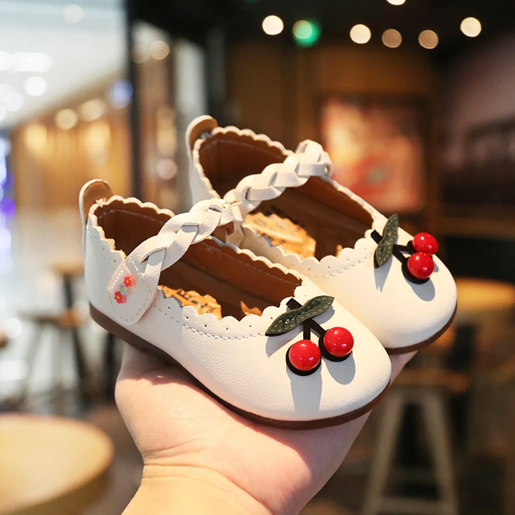 

Black Red Children Shoes Girls Shoes Princess Shoes Fashion Cherry Pu Autumn Children Single Shoes Girls Sandals