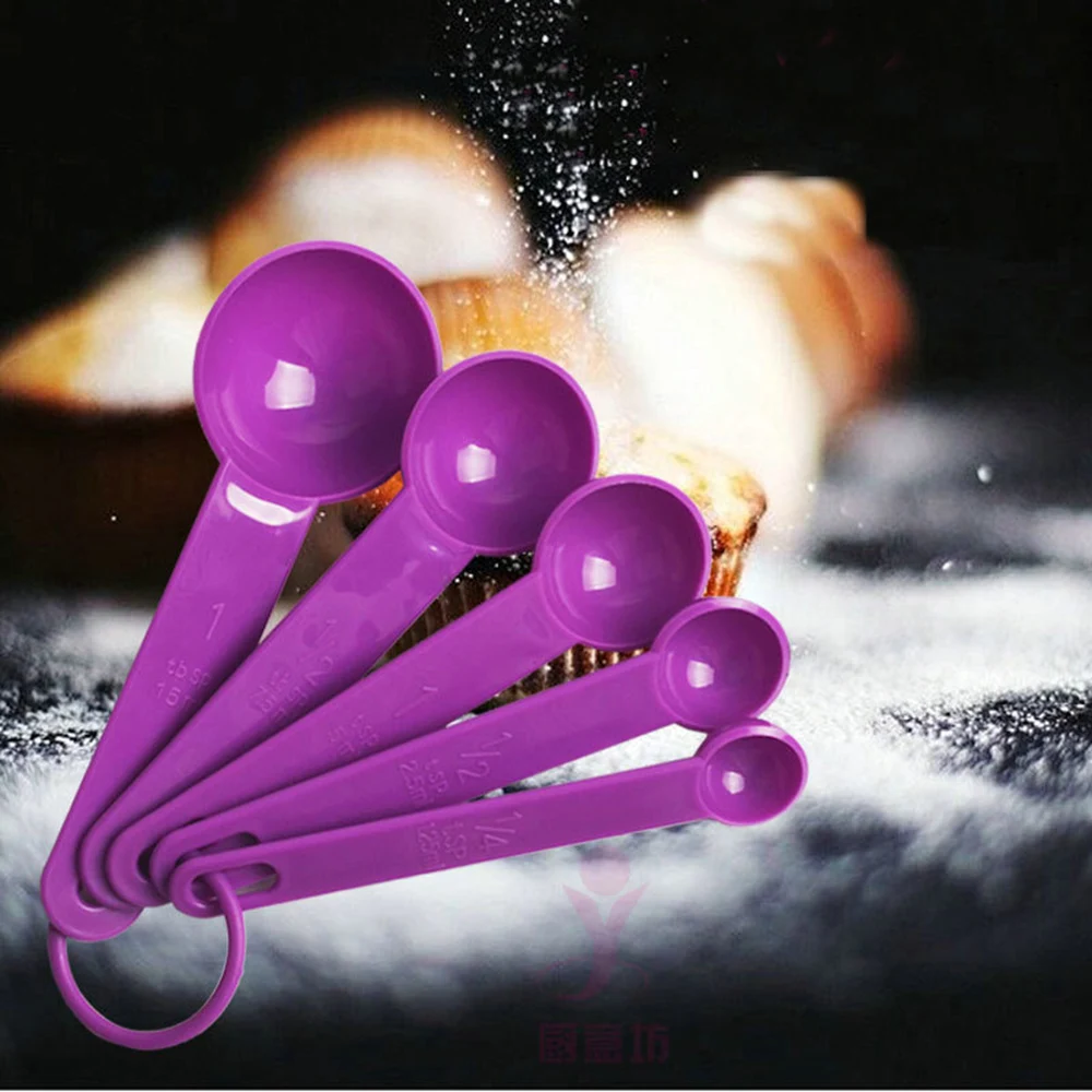 

Creative 5pcs/set Baking Cooking Kitchen Tools Measuring Spoon Silicone Measuring Ladle with Scale Kitchen Tools