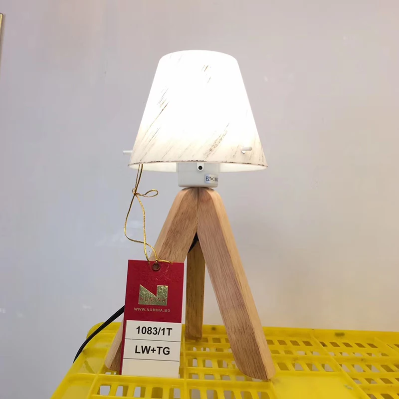 

Table Lamps for Bedroom Bedside LED Nordic Modern Fabric Shade Desk Light for Living Room Study E27 Decor Lighting Night Lights