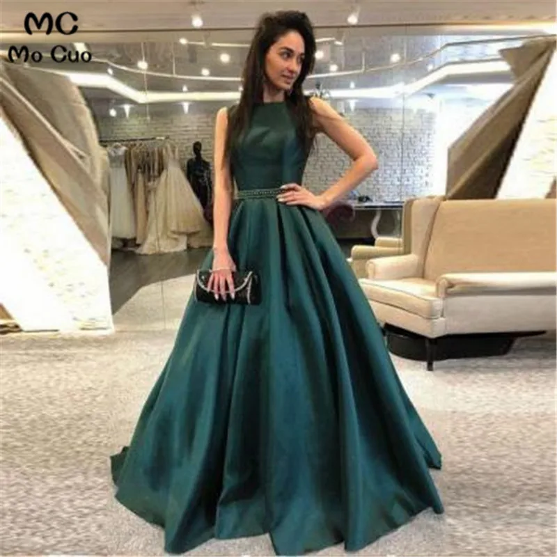 Женское вечернее платье с открытой спиной темно-зеленое длинное атласное длиной