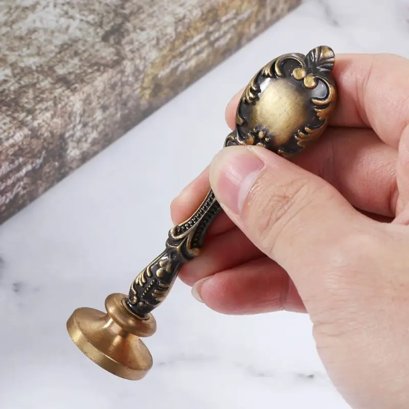 

9cm Metal Gold Stamp Handle Classic Metal Sealing Wax Seal Stamp Handle Greeting Wedding Invitation DIY Craft Personalized Gift