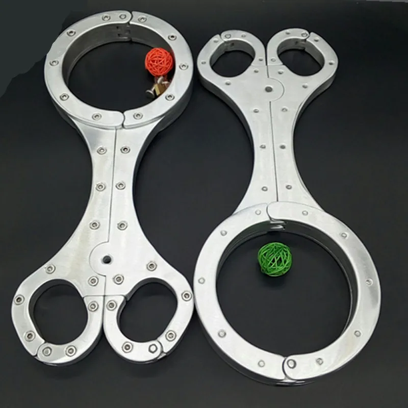  Metal Bedroom System Restraint Fun Aluminium alloy Bondage Cuffs Strap Set Adult Toy for Man and Wo - 32833208098
