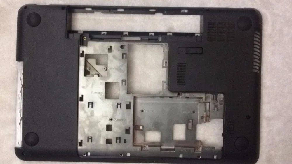 Чехол-накладка для ноутбука HP Pavilion 15 15-E 15-E000 E063TX E064TX E065TX E066TX E029TX JTE37R65TP003 |