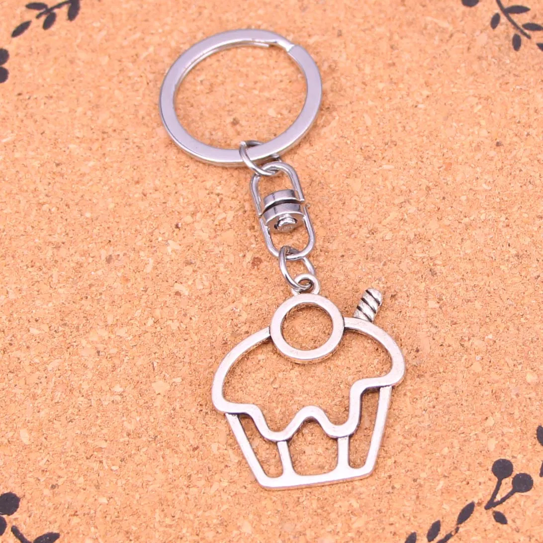 

20Pcs cake cupcake Keychain Novelty Gadget Trinket Souvenir Christmas Gift Keychain Drop Shipping