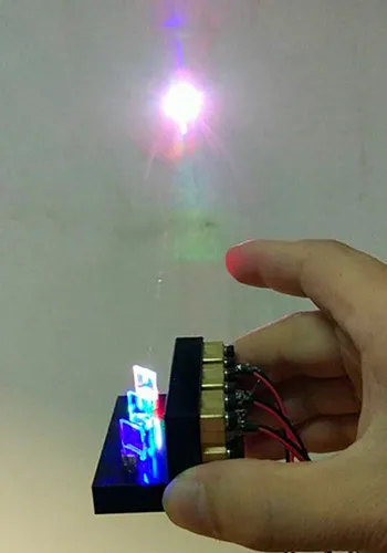 

7 color 2000mW RGB White laser portable cute RGB laser 7 Color RGB laser 2W for Lab