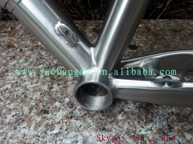 Perfect titanium touring bike frame with S&S coupler titanium 700C bike frame with S&S coupler 7