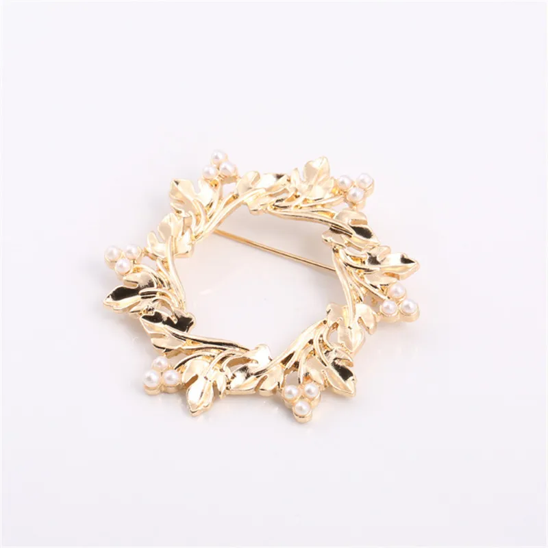 

2017 Free Shipping Fashion Women's New Jewelry The new drops enamel enamel rhinestone coat dress wild temperament pearl rosette