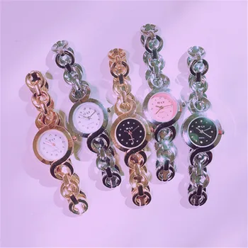 

New Popular Watches Women Fashion Ring Linked Shape Chain Quartz Watches With Simple Crystal Dial Ladies Luxury Dress Reloj