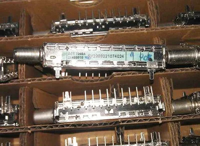 DCT7046A CU1216LS/AGIGH-3 MT004FS1-6E DTC5-E20FM8LH GCFD-3DL TDCC-G031F TDCC-G051F CDT-9BM35J-D0 DCQ52WT-6S-E ST40WM-20I-E | Электроника