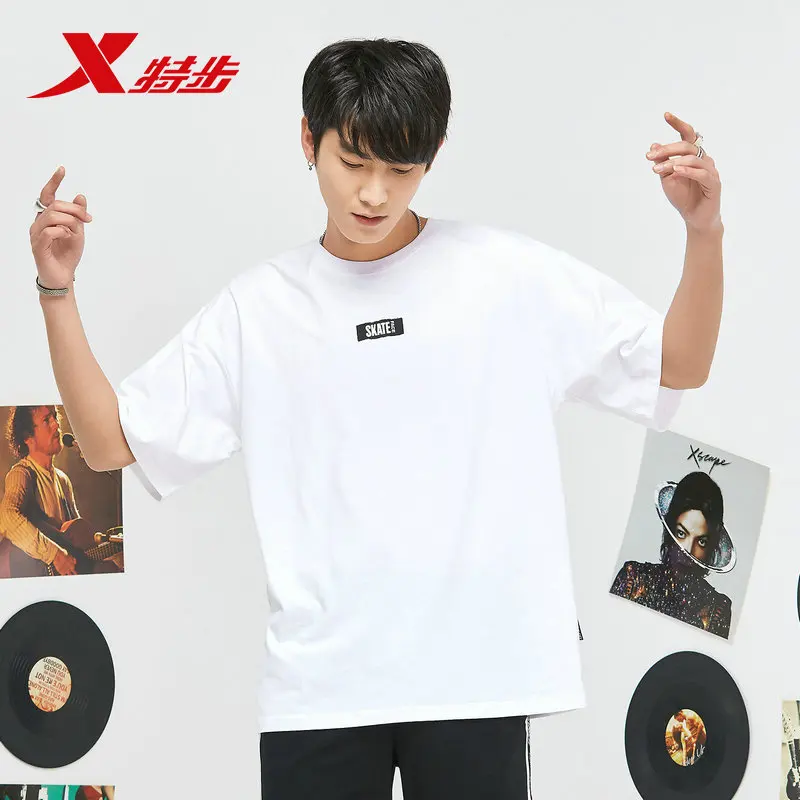 

881229019242 Xtep 2019 summer men's pullover cap without a round neck short-sleeved shirt sweatshirt men
