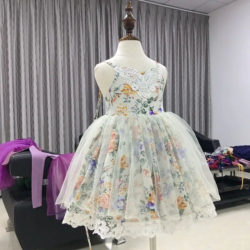 Ins Pinterest Hot Selling Summer Factory Soft Tulle Flower Girl Dress Children Lace Floral Sling Dresses