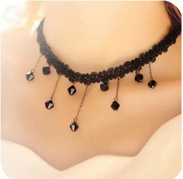 

Women Vintage Retro Black Collar Choker Bib Beads Statement Pendant Crystal Chain Necklace