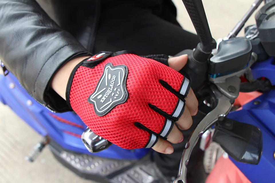 Летние уличные спортивные перчатки с дышащей сеткой, регулируемый размер, мотоциклетные перчатки для мужчин и женщин, для фитнеса, на половину пальца, Стильные черные, синие, красные перчатки