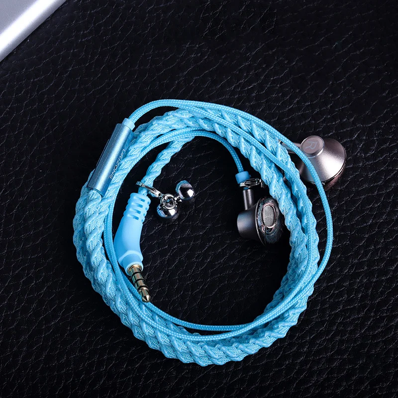 The New 3 5mm Fashionable Braided Hand Cord Bracelet Earphone Heavy Bass Game Earphone Is Suitable for All Intelligent Products