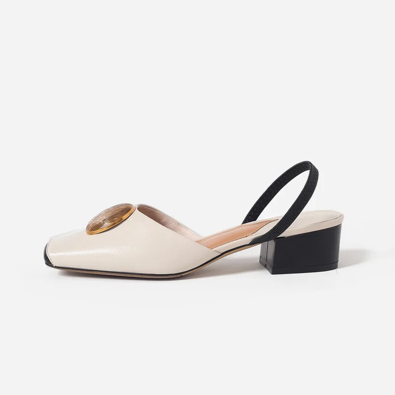 

2018 New Retro little square with Baotou heel and heel sandals.