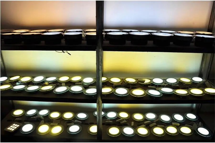 Square are LED Panel Light 6W 12W 18W Round Downlight AC85-265V LED Surface Ceiling Lamp For Kitchen Lighting