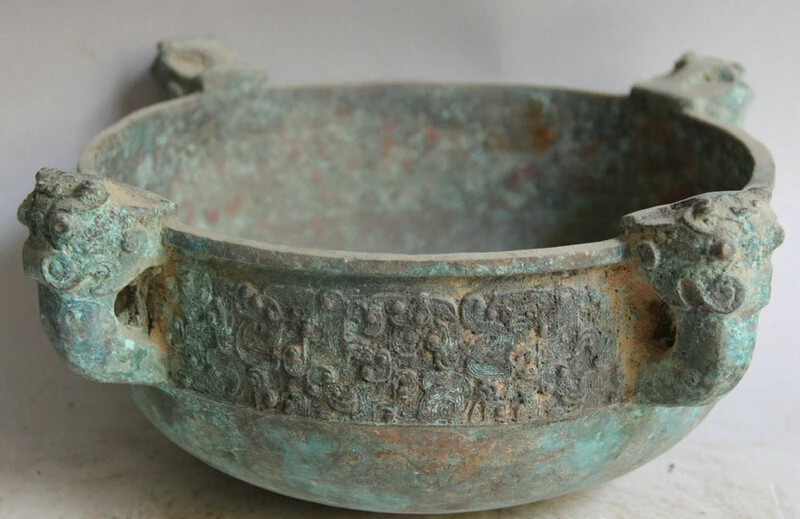 

song voge gem S2105 12" Old Chinese Bronze Beast handle foodstuff food water vessel Pot Jar Crock