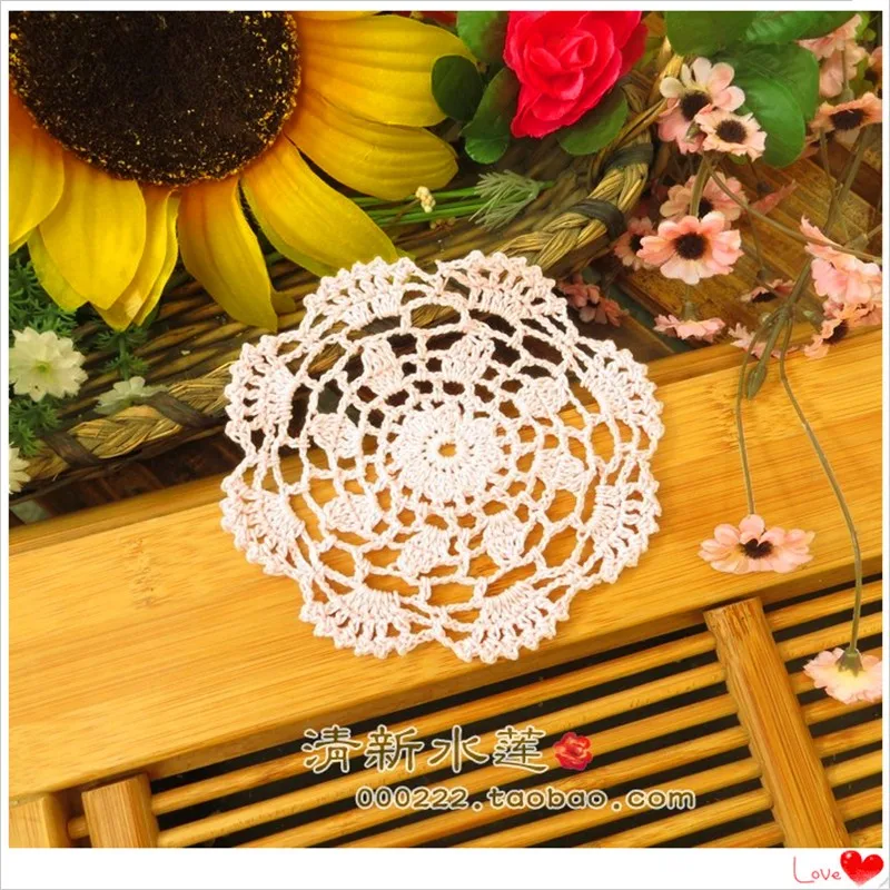 lace doilies 01
