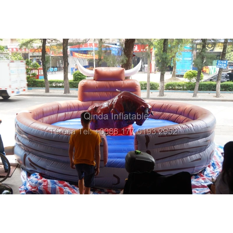 inflatable bull ride mat(4)
