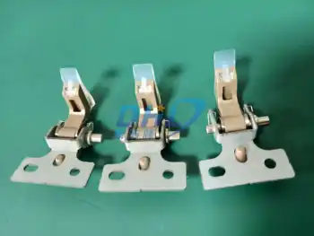 

free shipping new original lower roller picker finger for bizhub C221 281 224 284 364