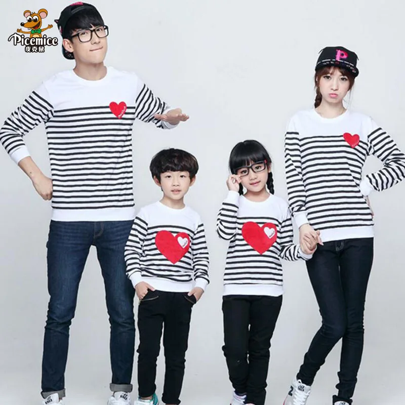 

2019 New Design Family Clothing Spring Autumn long sleeve love Stripe Father Daughter Girl Boy T-shirt Family Matching Clothes