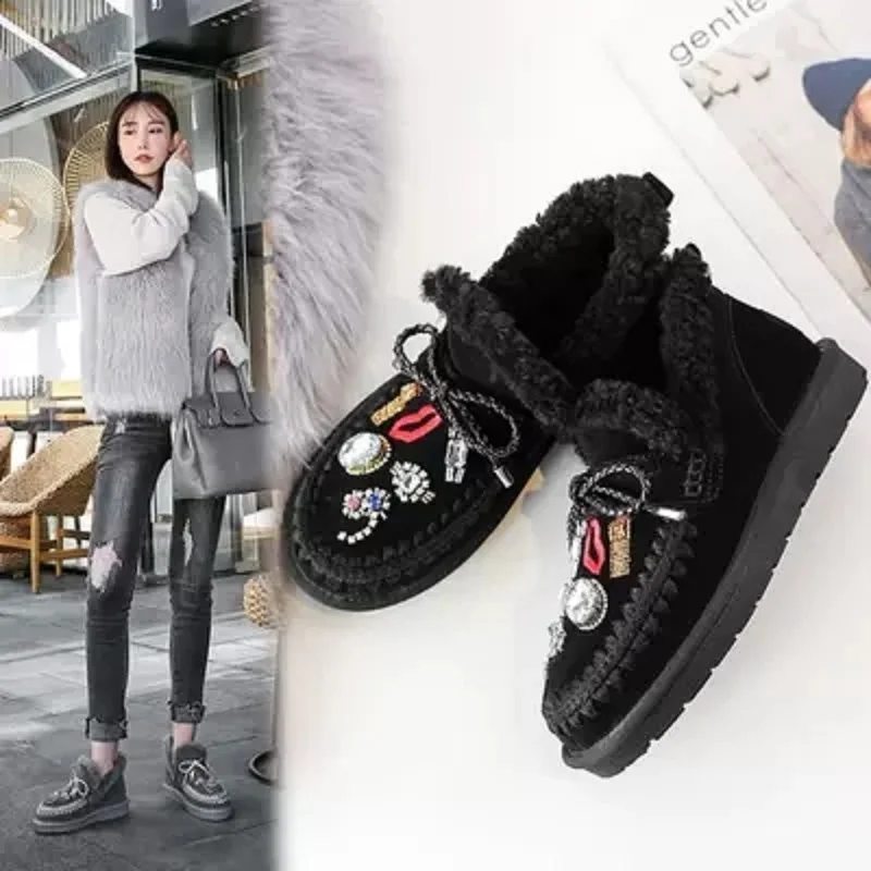

2018 new winter leather rhinestones snow boots women's shoes fashion wild flat sheep fur one warm non-slip