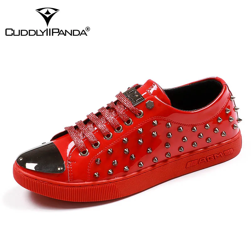 

CuddlyIIPanda Men Punk Style Men Fashion Loafers Breathable Men Rivets Casual shoes Top Quality Comfortable Shoes Male Sneakers
