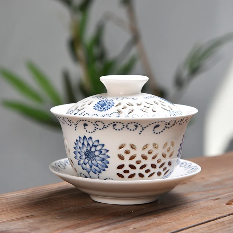 Hollow Honeycomb Kung Fu Tea Set Blue and White Porcelain Gaiwan 150ml Ceramic tea ware tureen