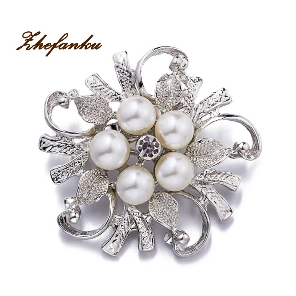

HOT Sale Brooches For Women Vintage Imitation Pearl Brooch Female Jewelry Collar Flower Leaf Broches Pins
