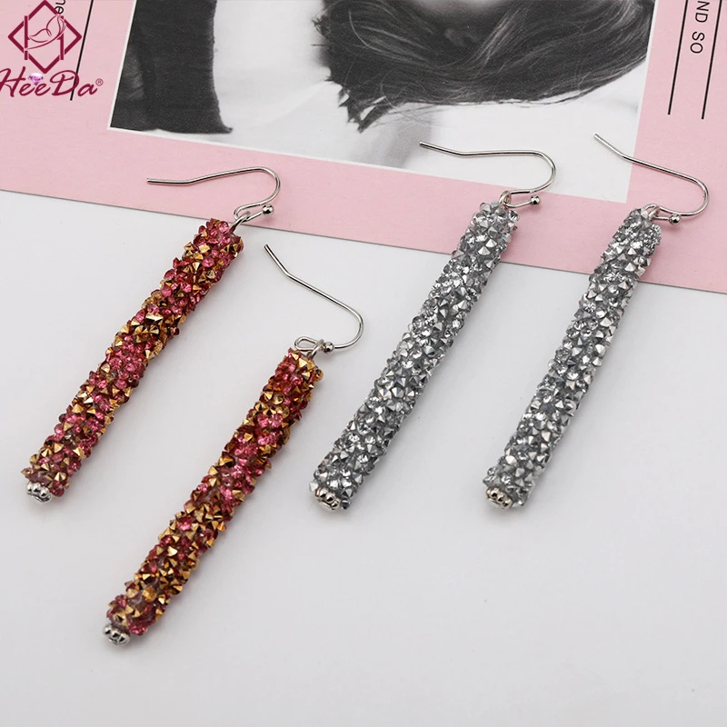 

Fashion Women Long Shiny Rhinestone Earrings Kpop Simple Geometric Trendy Earring Girls 2019 New Red Silver Jewelry Accessories