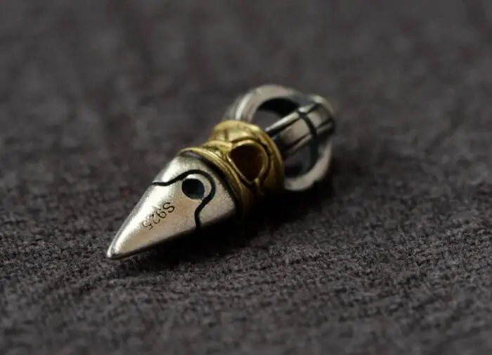 silver-charm007c