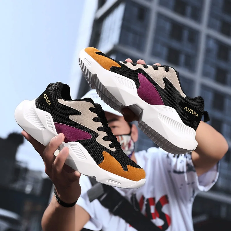 

2019 Big size 39-46 New Breathable Leather Sneakers Men Running Shoes Lightweight Outdoor Walking Sport Shoes Soft Sole Men w5
