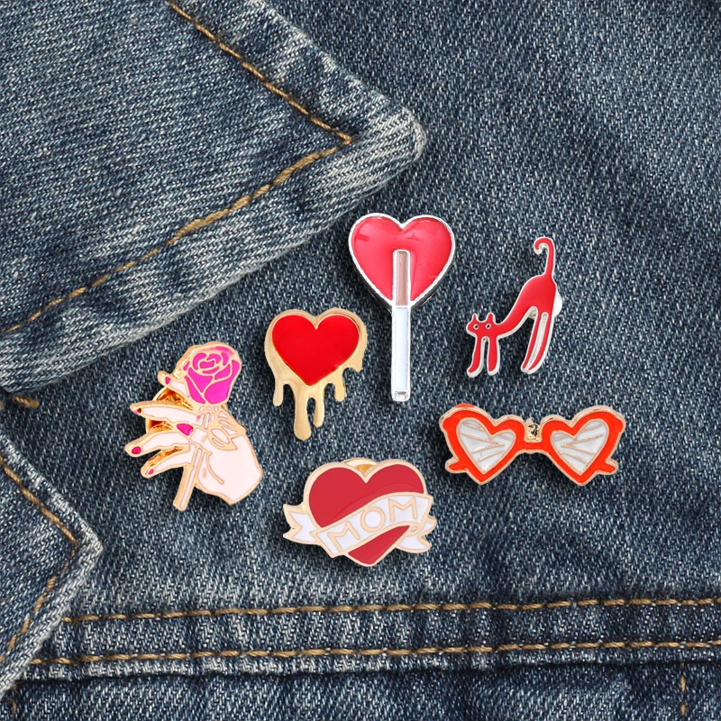 

Trendy Women Brooches Flower Pin Pink Rose Cat Heart-shaped Cigarette Sunglasses Love Mom Ribbon Badge Enamel Gifts For Mother