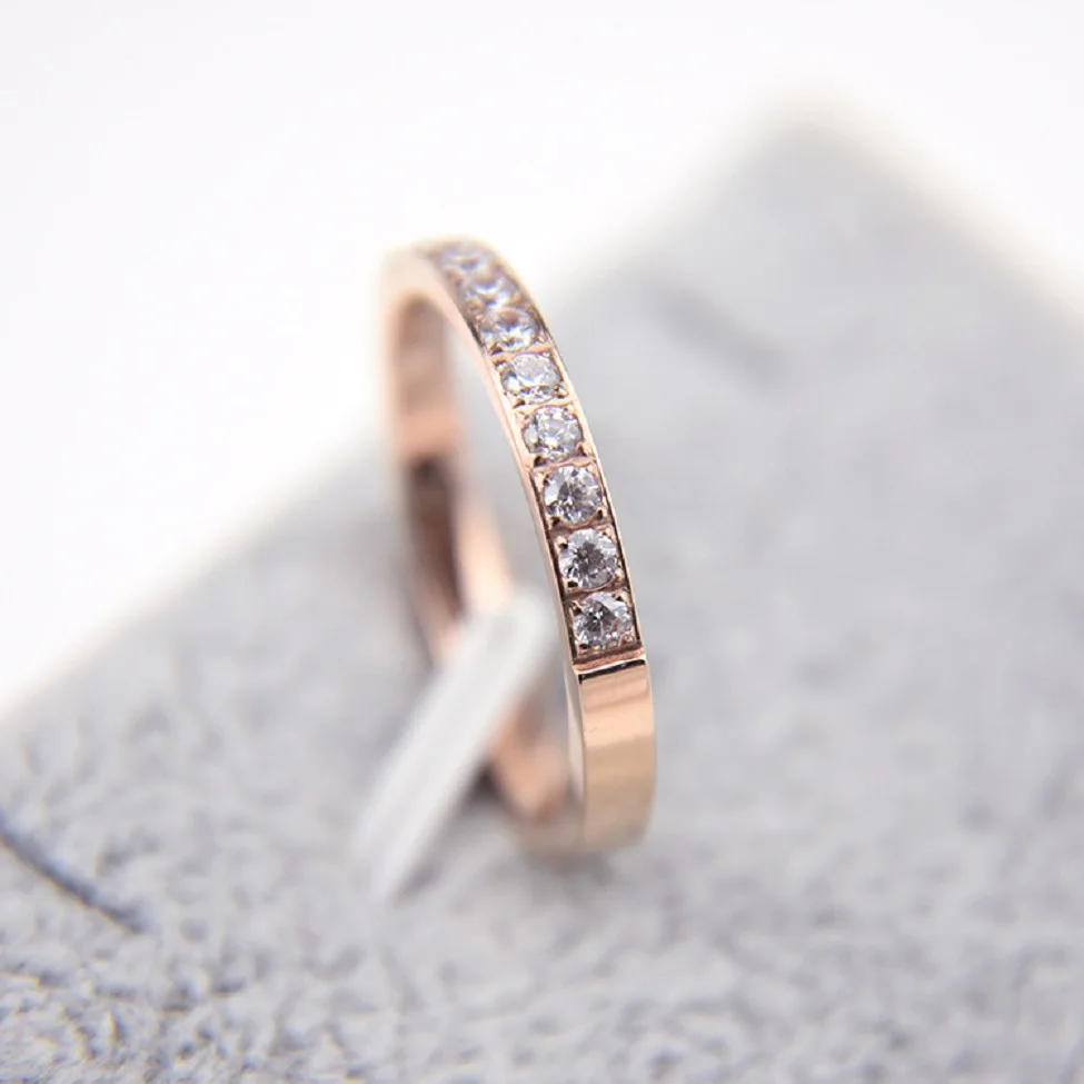 3969917688_1667086781