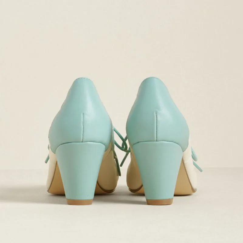 white_and_blue_lace-up_heels_cone_heels_vintage_shoes_3_