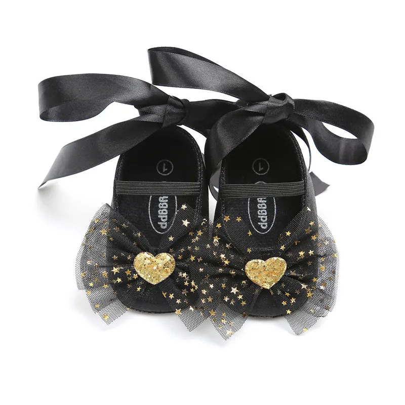 Нескользящая обувь с кружевным бантом для новорожденных девочек; мокасины для младенцев; детская Свадебная обувь на мягкой подошве; обувь для малышей 0-18 месяцев