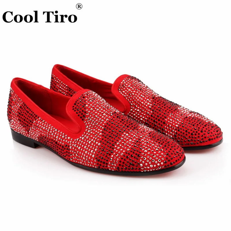 

COOL TIRO Fashion Red Cow Suede Rhinestone Loafers Shoes Smoking Slippers Slip on Flats men Party Dress Men's shoes